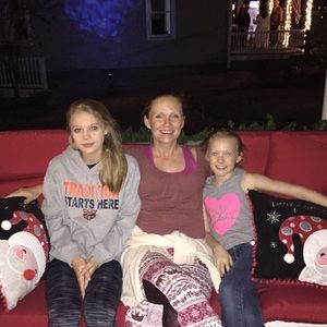 Meet your Posher, Mimi